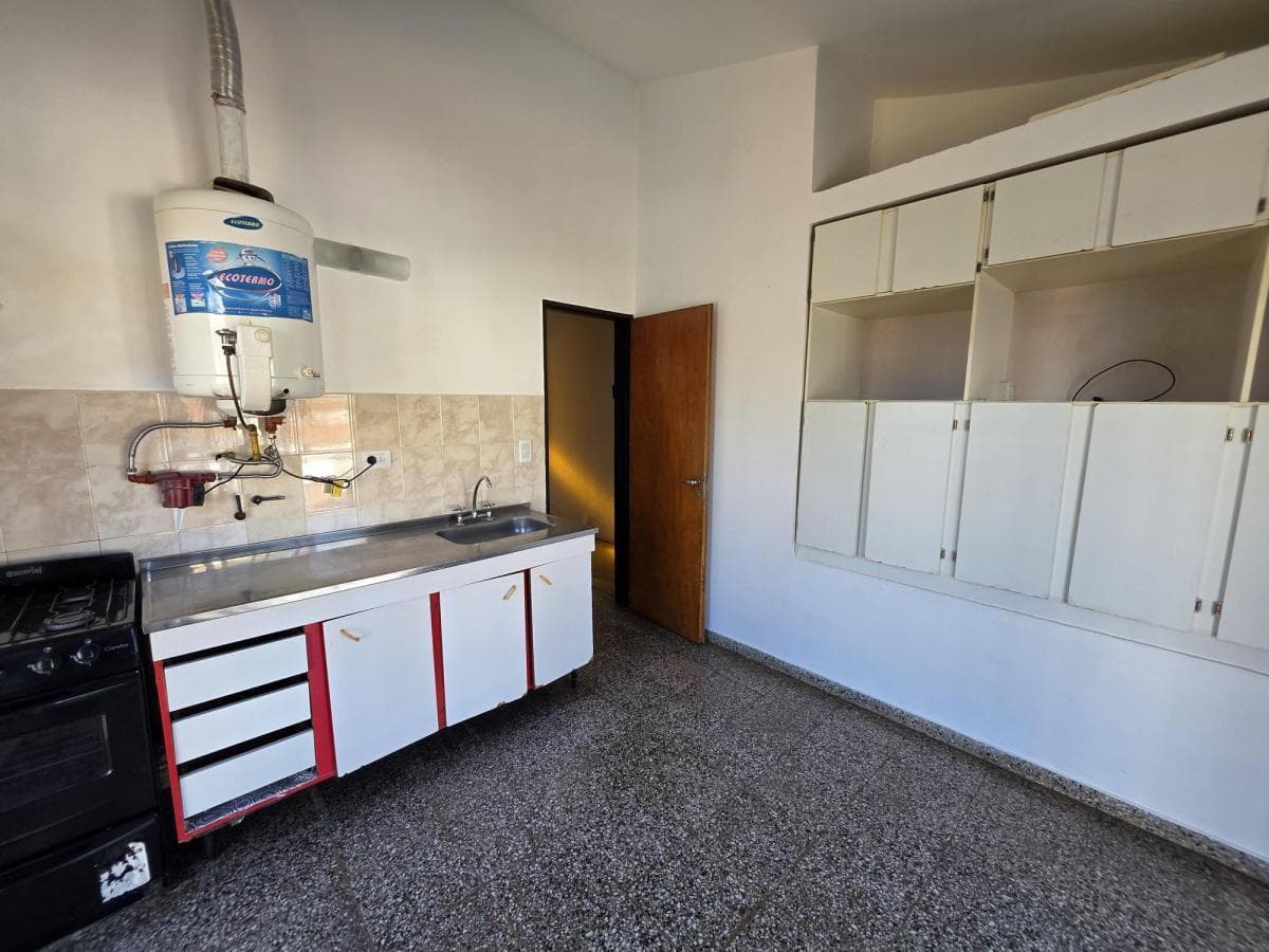 HOUSES AND APARTMENTS FOR SALE IN SANTA RITA