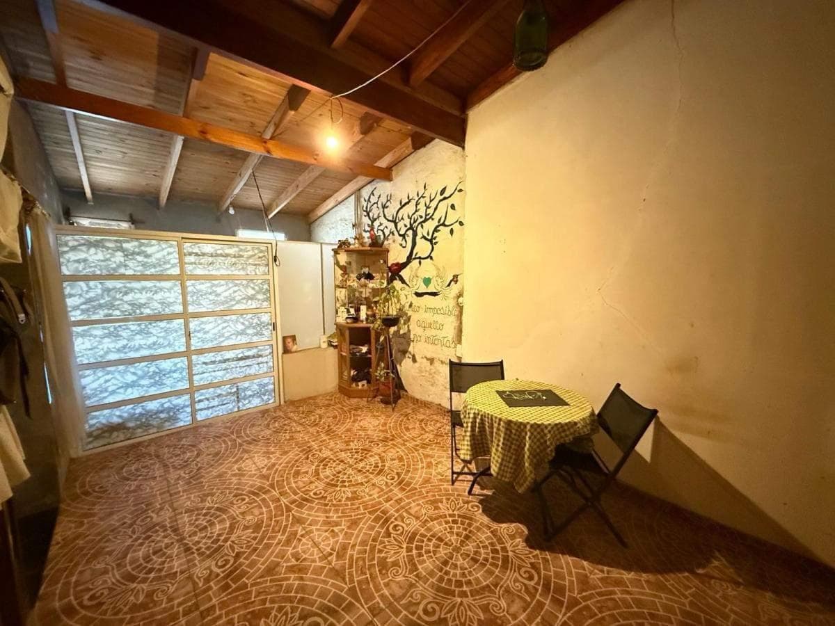 HOUSE FOR SALE IN NEED OF RENOVATION: 3 BEDROOMS, SINGLE STORY, QUEBRADA DE LAS ROSAS