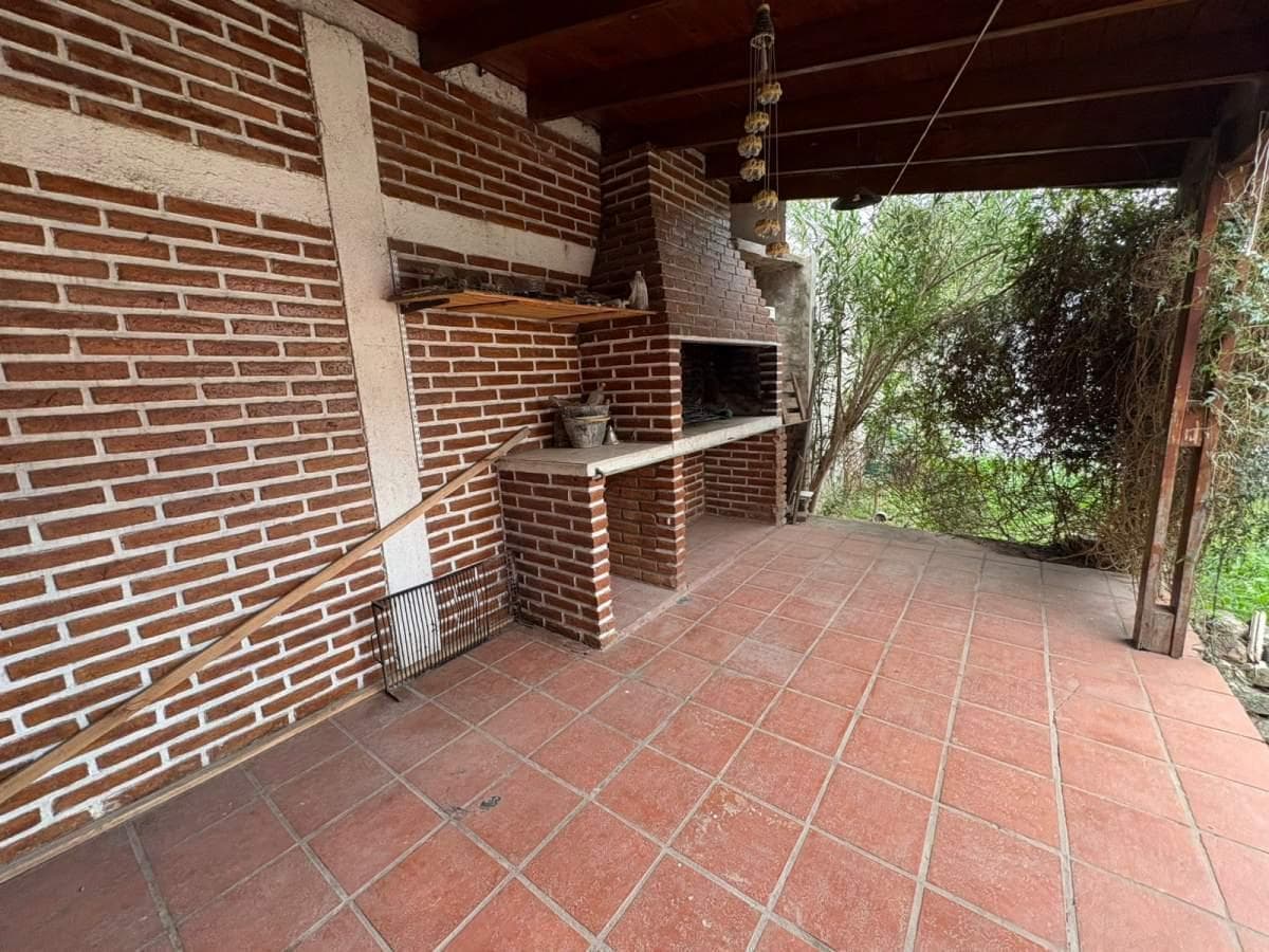 HOUSE FOR SALE IN NEED OF RENOVATION: 3 BEDROOMS, SINGLE STORY, QUEBRADA DE LAS ROSAS