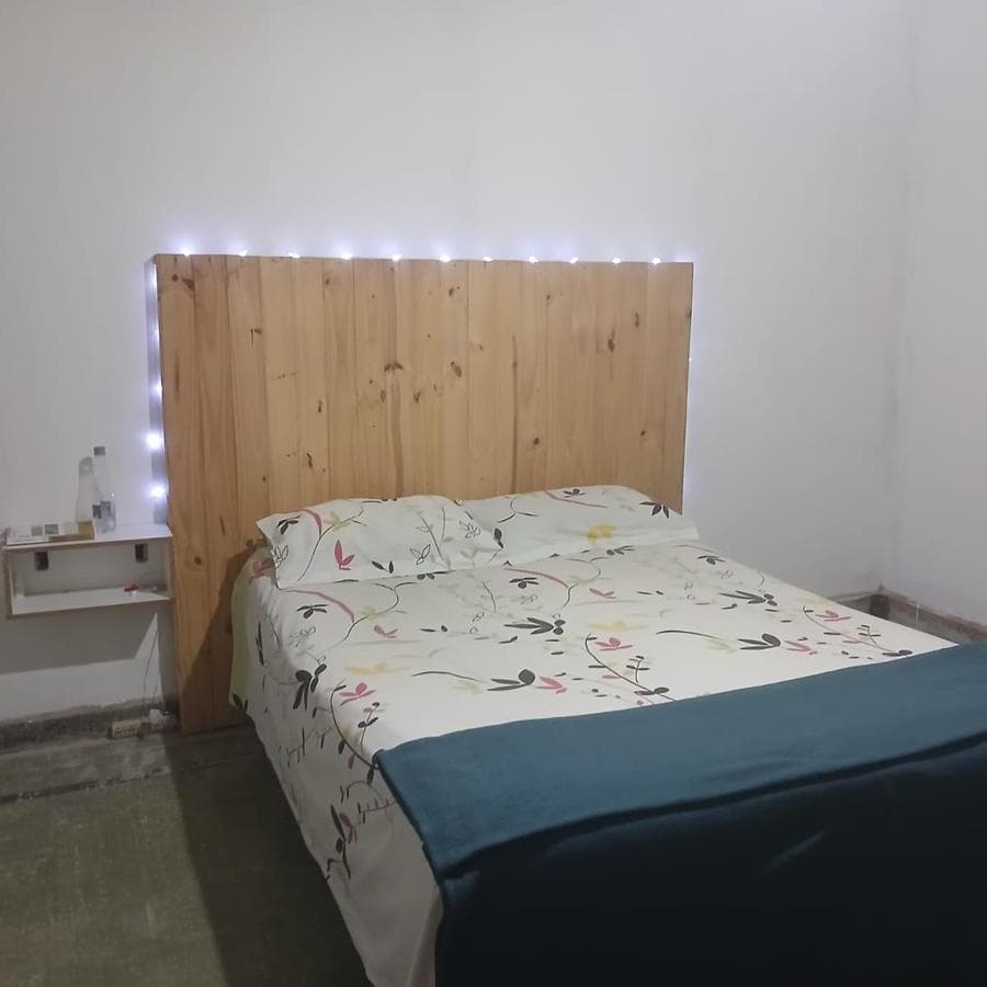 HOUSE FOR SALE IN NEED OF RENOVATION: 3 BEDROOMS, SINGLE STORY, QUEBRADA DE LAS ROSAS