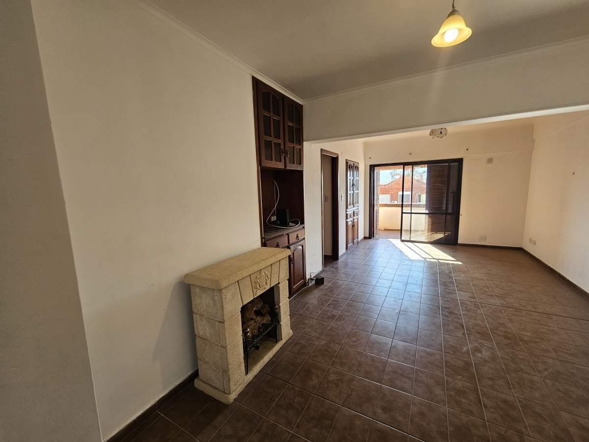 2-BEDROOM APARTMENT FOR SALE IN DOWNTOWN CARLOS PAZ