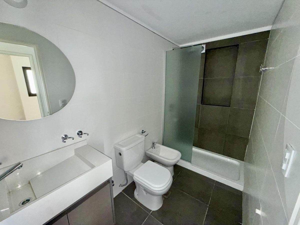 BRAND-NEW 1-BEDROOM APARTMENT FOR SALE IN PILARES DE MANANTIALES
