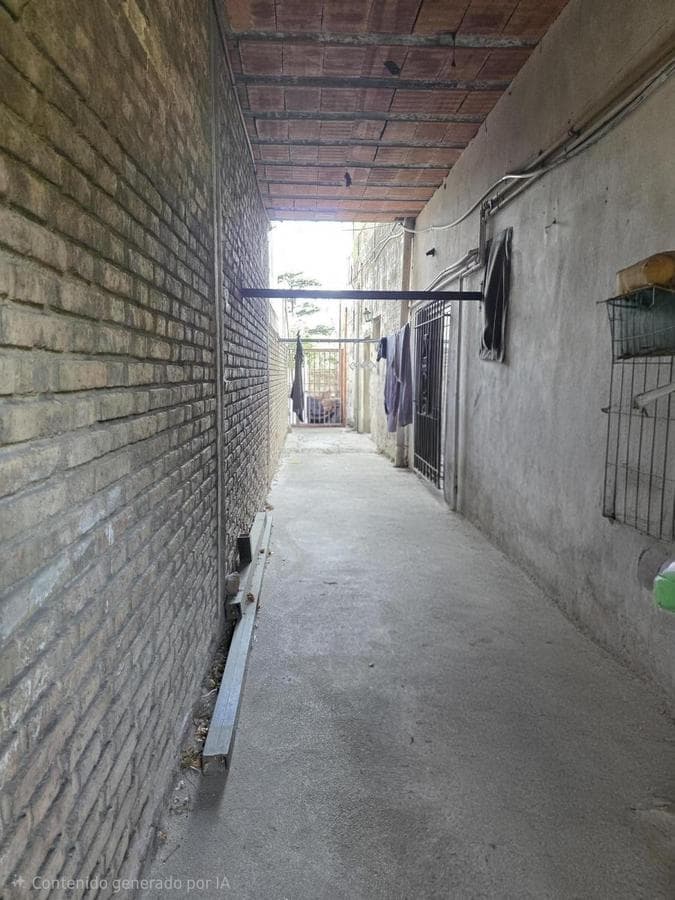 HOUSE FOR SALE: 3 BEDROOMS, 2 APARTMENTS IN VILLA CARLOS PAZ
