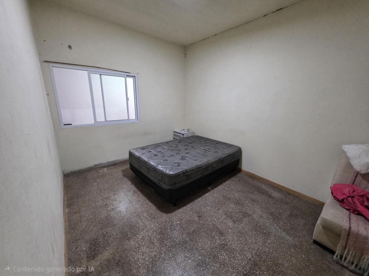 HOUSE FOR SALE: 3 BEDROOMS, 2 APARTMENTS IN VILLA CARLOS PAZ