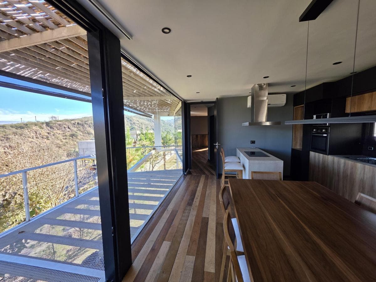 EXCLUSIVE APARTMENT FOR SALE