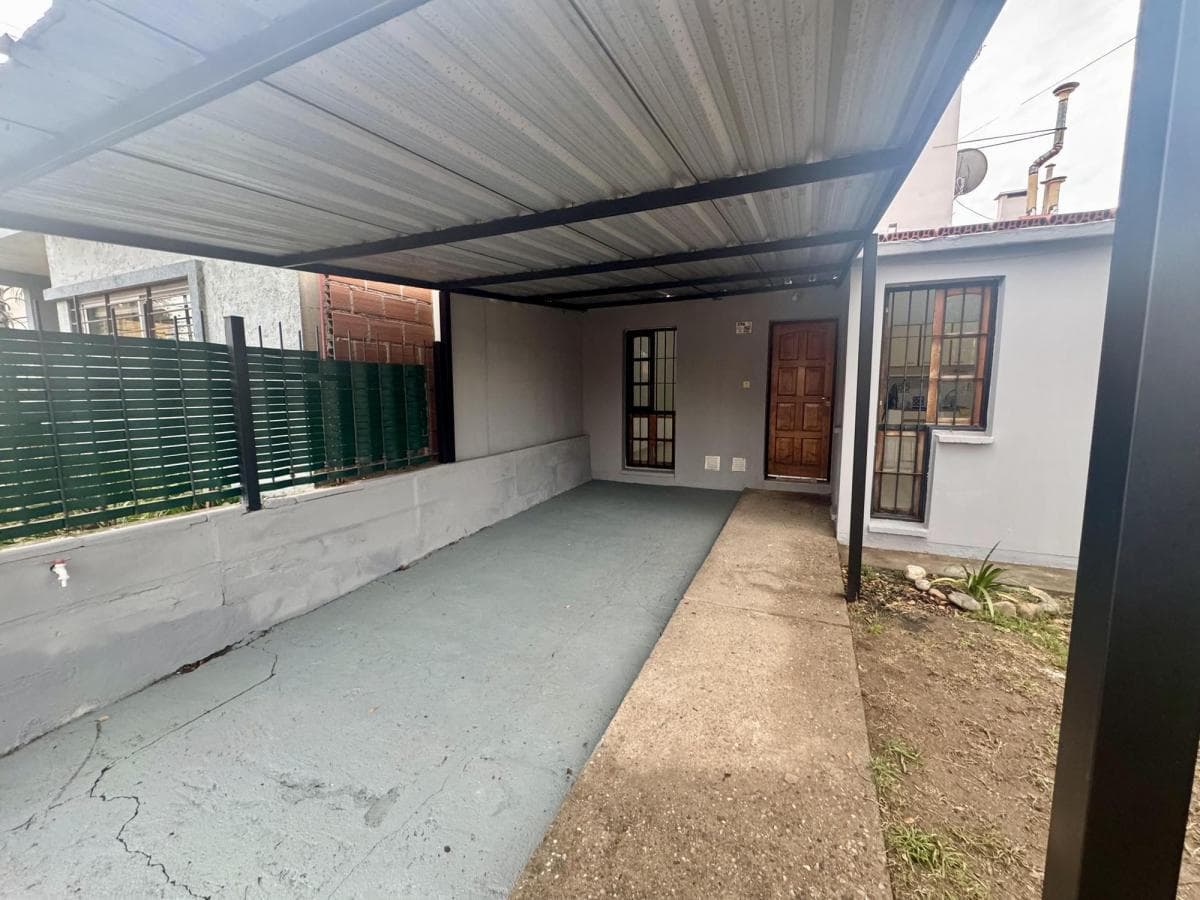 HOUSE FOR SALE: 2 BEDROOMS, LAS PALMAS NEIGHBORHOOD
