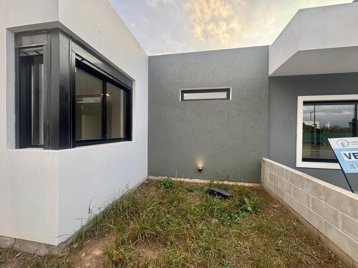 2-BEDROOM HOUSE FOR SALE IN RINCONES DE MANANTIALES