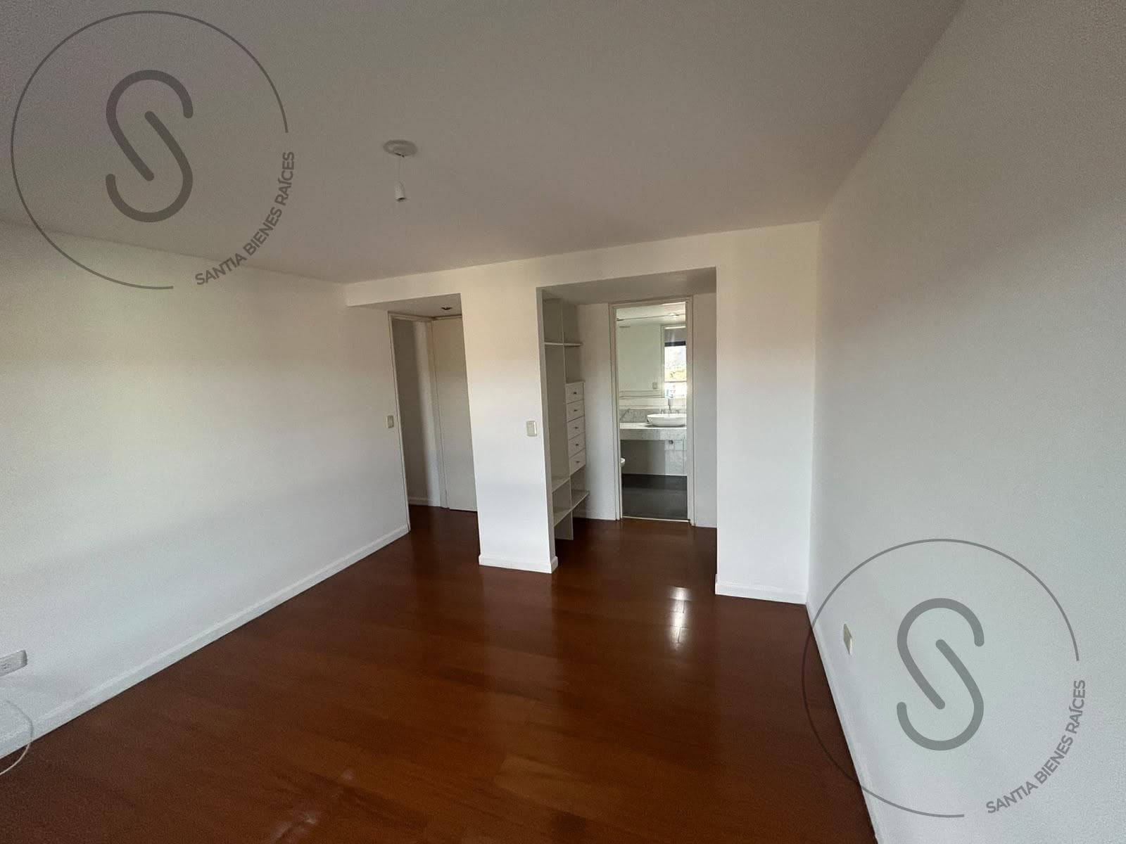 VENTA DEPTO 3 DORM CON 3 BAÑOS BALCON Y QUINCHO LA CUESTA VILLA RESIDENCIAL