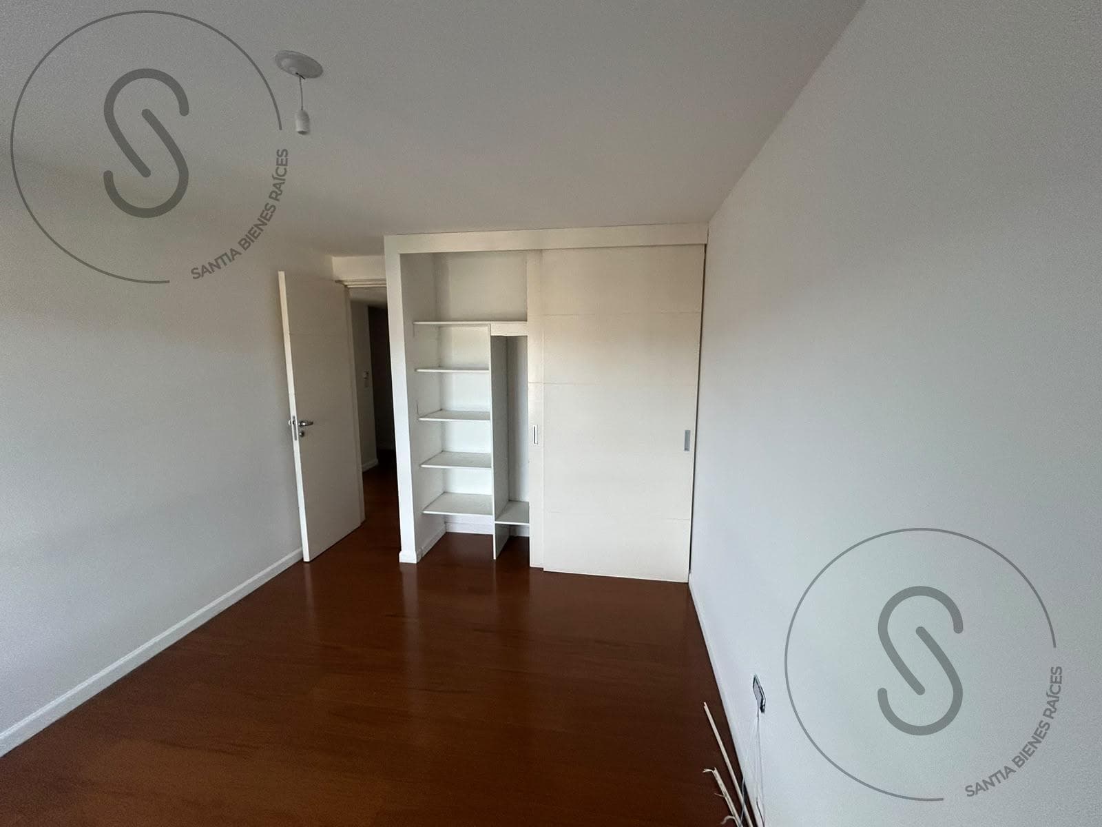 VENTA DEPTO 3 DORM CON 3 BAÑOS BALCON Y QUINCHO LA CUESTA VILLA RESIDENCIAL