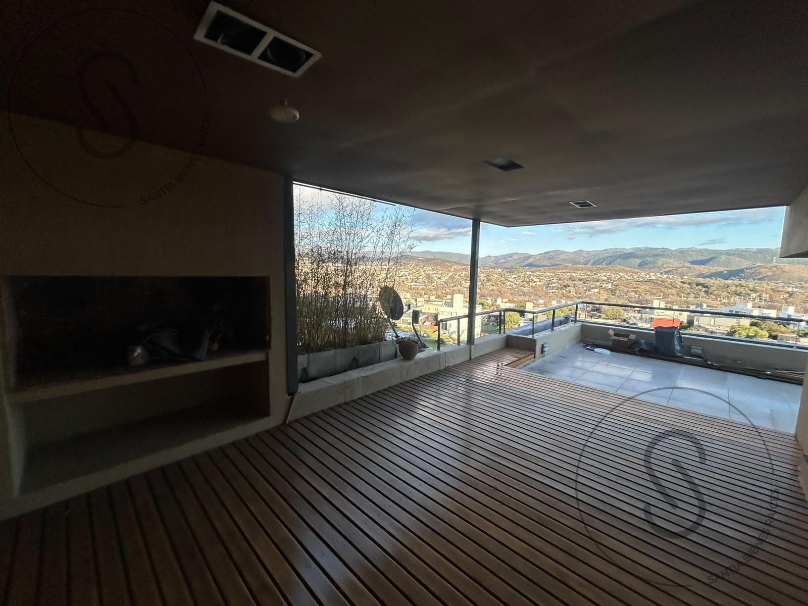 VENTA DEPTO 3 DORM CON 3 BAÑOS BALCON Y QUINCHO LA CUESTA VILLA RESIDENCIAL