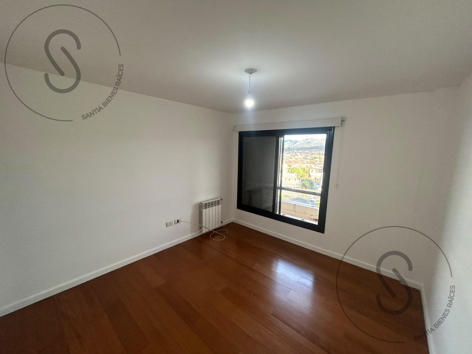 VENTA DEPTO 3 DORM CON 3 BAÑOS BALCON Y QUINCHO LA CUESTA VILLA RESIDENCIAL