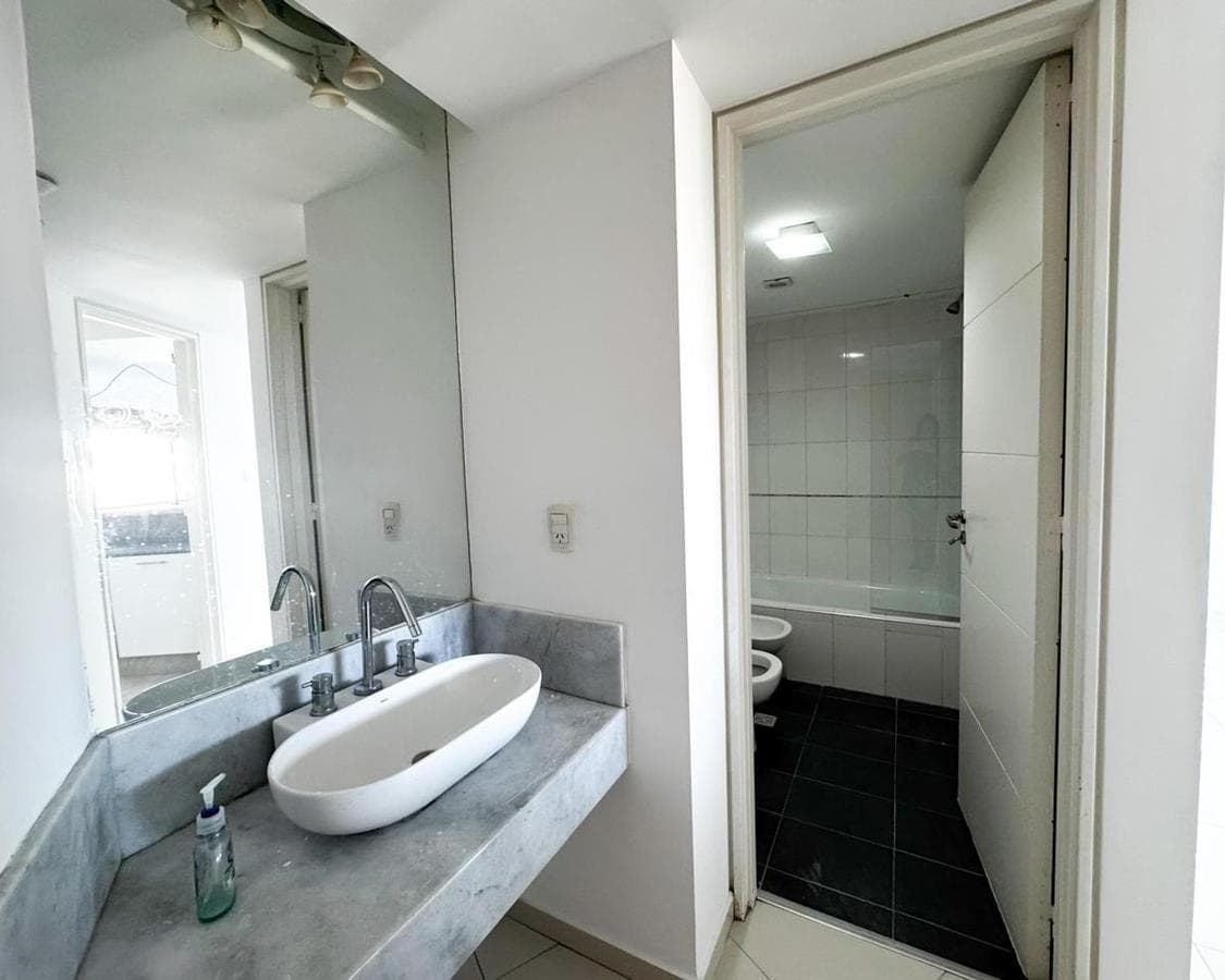 TWO-BEDROOM, TWO-BATHROOM APARTMENT FOR SALE IN LA CUESTA RESIDENTIAL COMPLEX