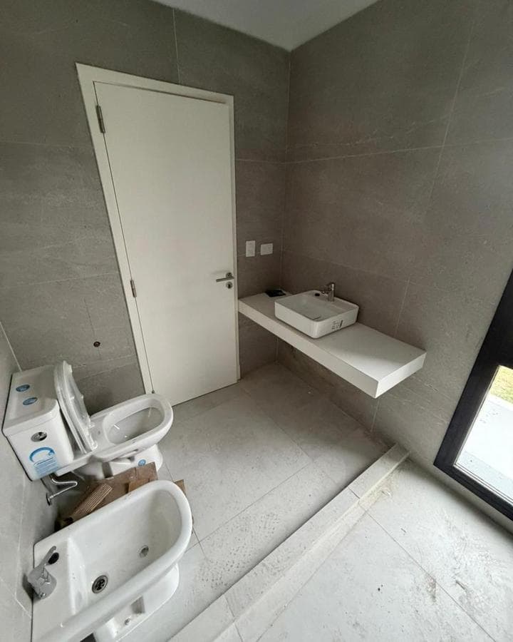 3-BEDROOM DUPLEX FOR SALE IN RINCONES DE MANANTIALES