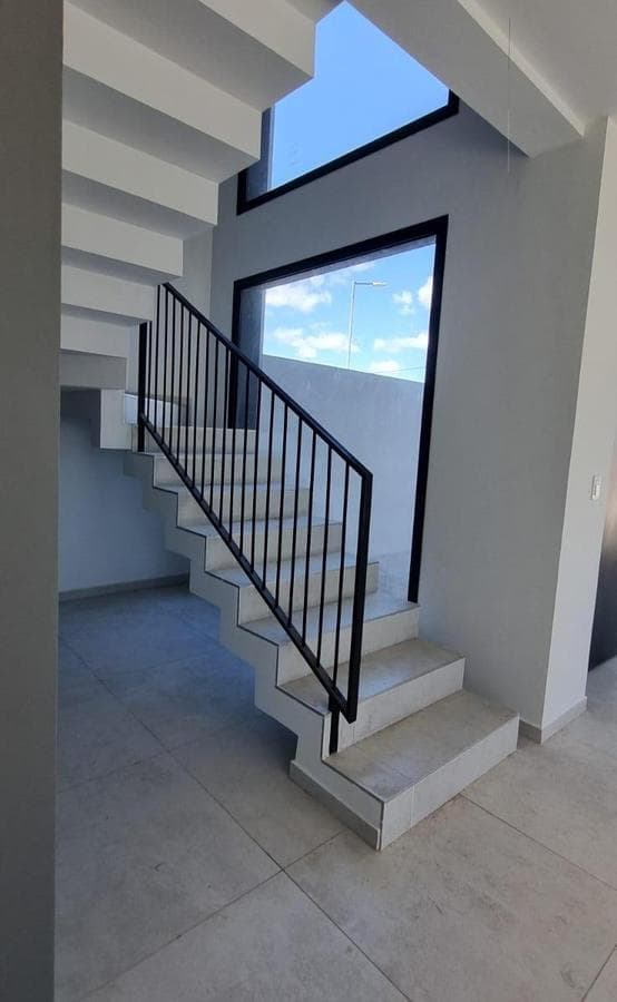 3-BEDROOM DUPLEX FOR SALE IN RINCONES DE MANANTIALES