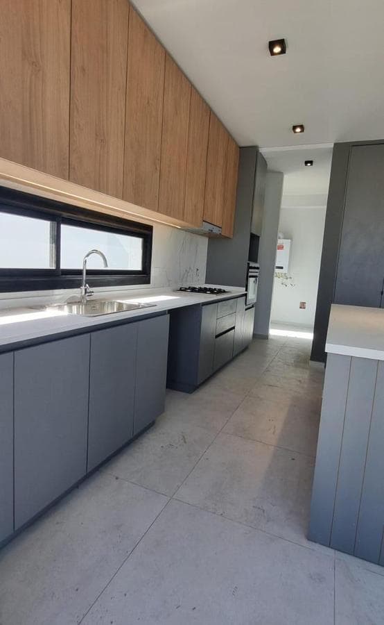 3-BEDROOM DUPLEX FOR SALE IN RINCONES DE MANANTIALES