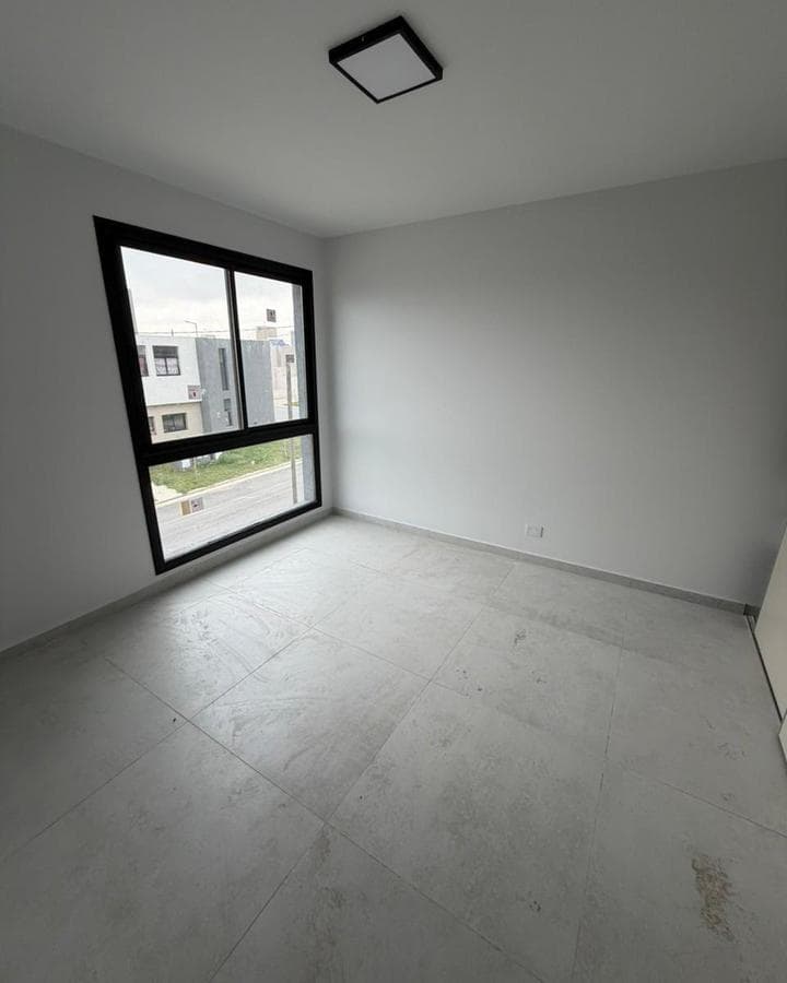 3-BEDROOM DUPLEX FOR SALE IN RINCONES DE MANANTIALES