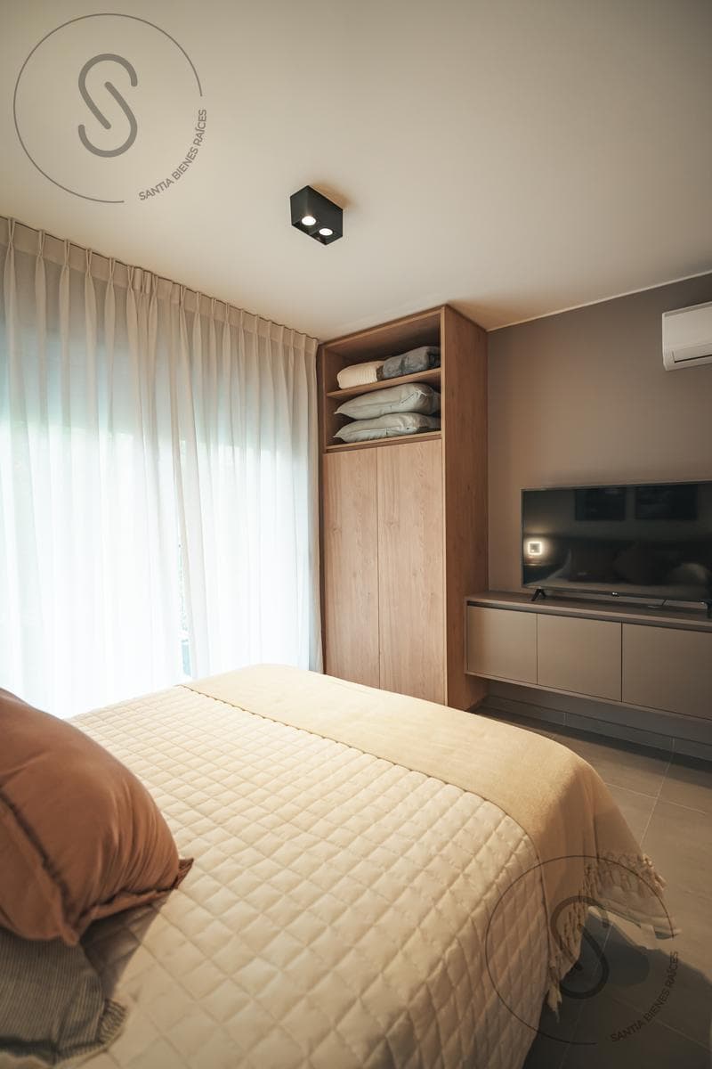 STUDIO APARTMENT FOR SALE WITH FRONT BALCONY AND BARBECUE IN NUEVA CBA