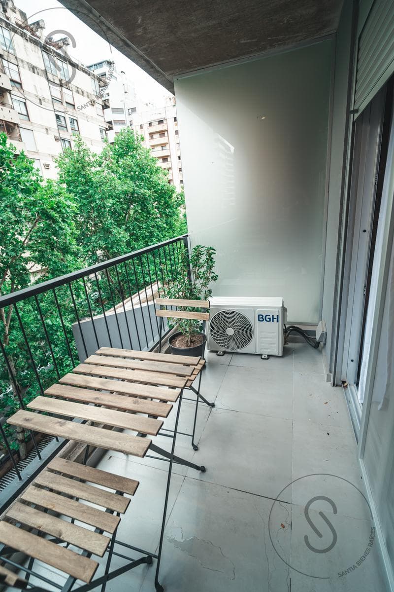 STUDIO APARTMENT FOR SALE WITH FRONT BALCONY AND BARBECUE IN NUEVA CBA
