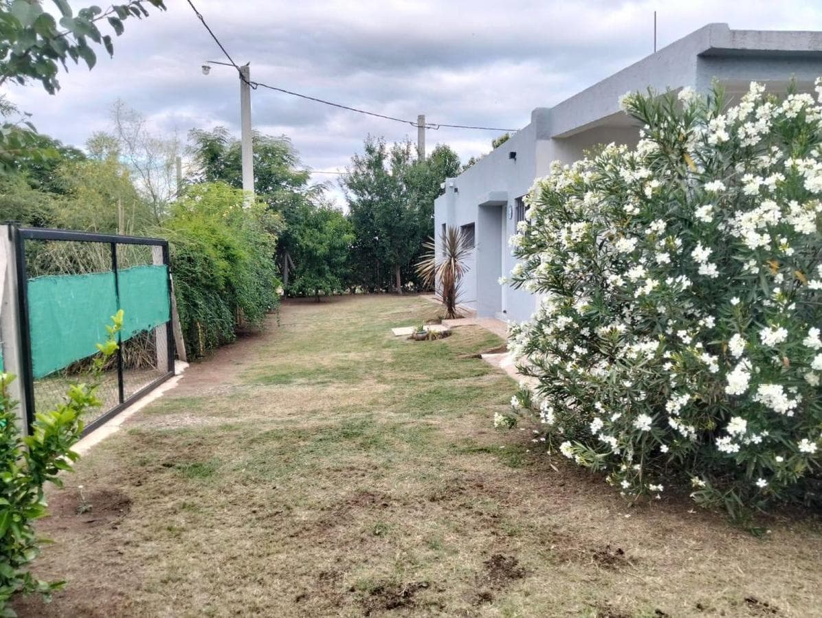 HOUSE FOR SALE IN ANISACATE: 3 BEDROOMS, EXCELLENT LOCATION