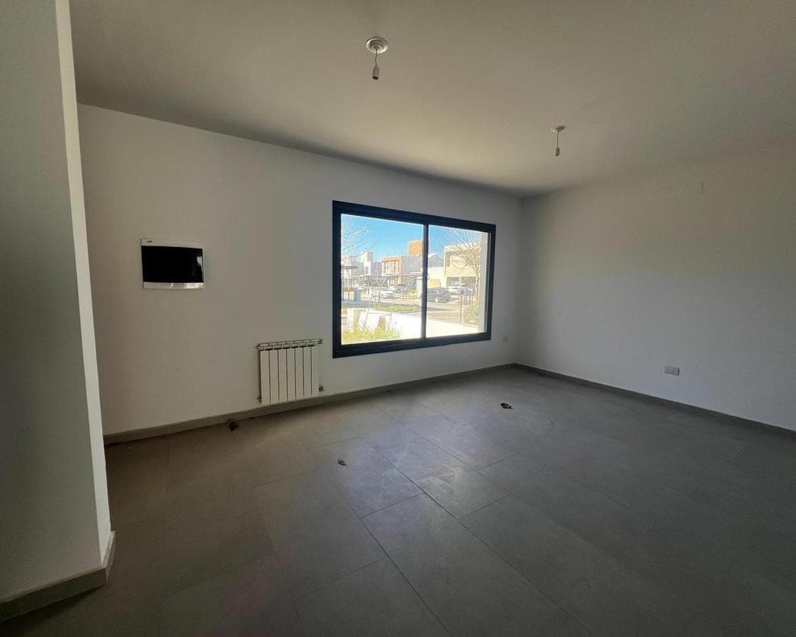 GREENVILLE II DUPLEX FOR SALE