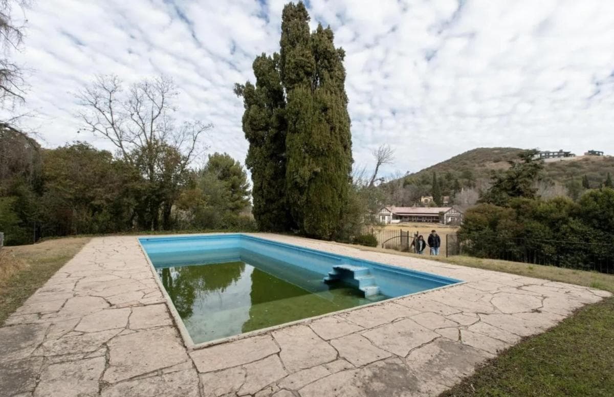 REYDON LA CUMBRE HOTEL FOR SALE