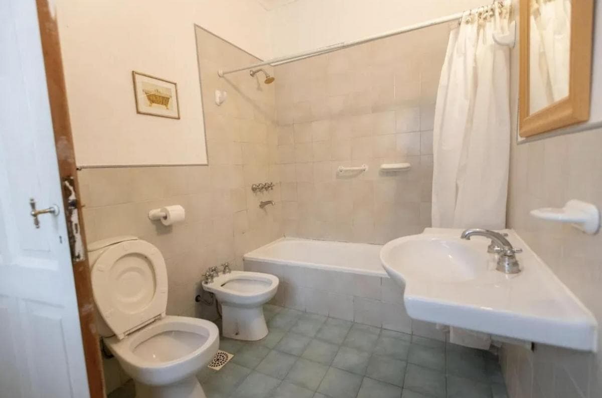 REYDON LA CUMBRE HOTEL FOR SALE