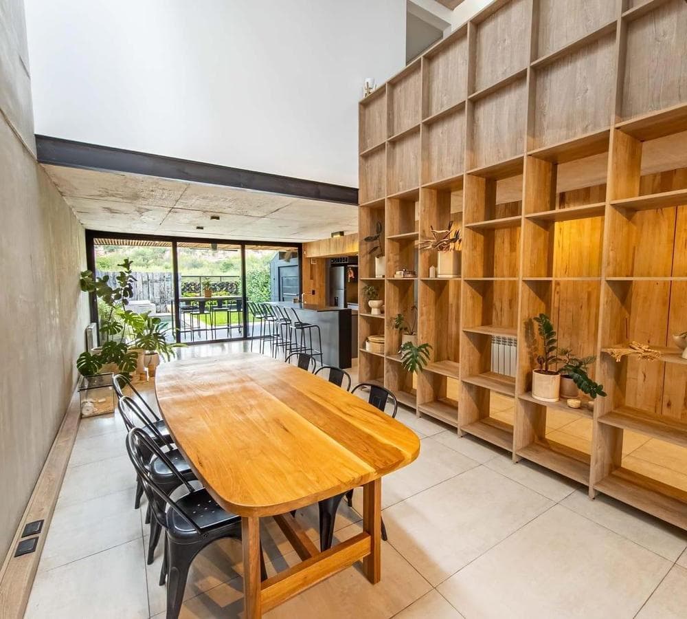 House for sale in the Villa Belgrano housing development!
