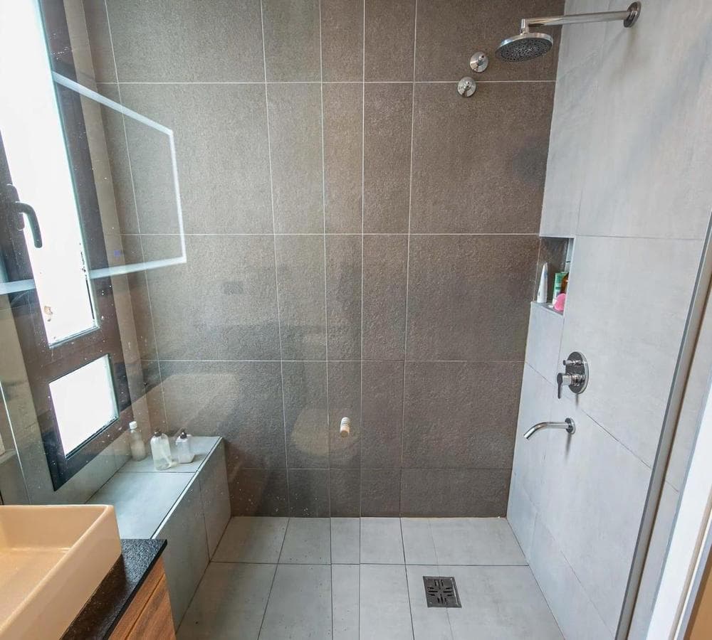 House for sale in the Villa Belgrano housing development!