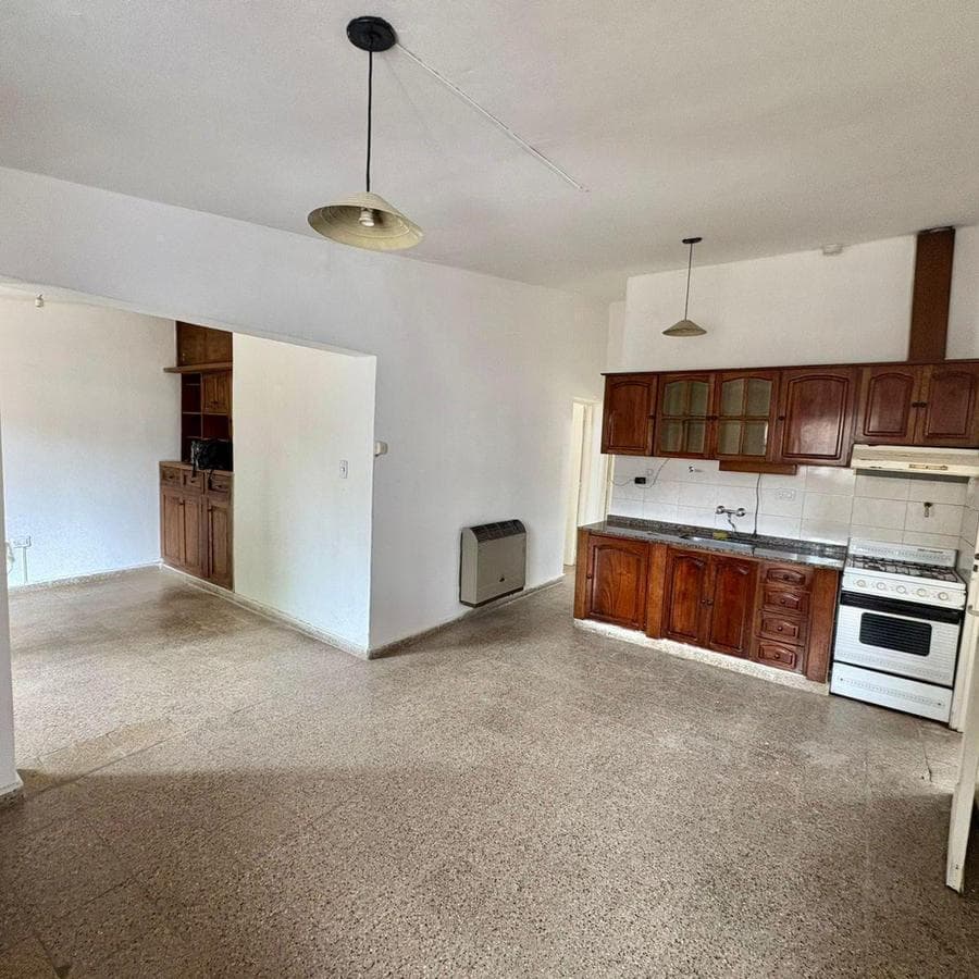 HOUSE FOR SALE: 2 BEDROOMS, SINGLE-STORY, ARGUELLO, CORDOBA—ELIGIBLE FOR A MORTGAGE