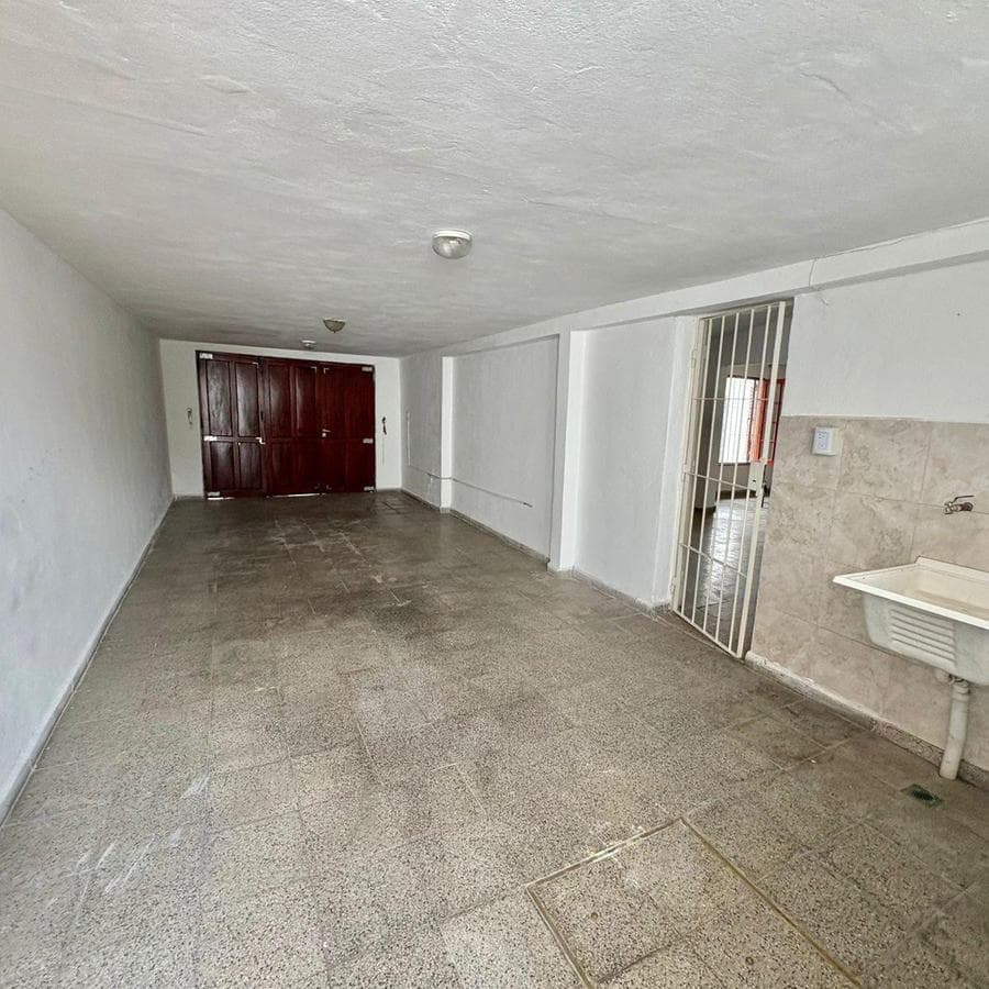 HOUSE FOR SALE: 2 BEDROOMS, SINGLE-STORY, ARGUELLO, CORDOBA—ELIGIBLE FOR A MORTGAGE