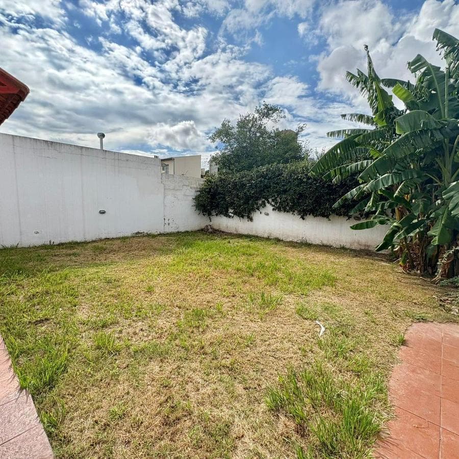HOUSE FOR SALE: 2 BEDROOMS, SINGLE-STORY, ARGUELLO, CORDOBA—ELIGIBLE FOR A MORTGAGE