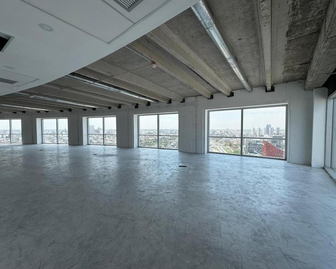 OFFICE FOR RENT, 20TH FLOOR, CAPITALINAS, SPECTACULAR VIEWS