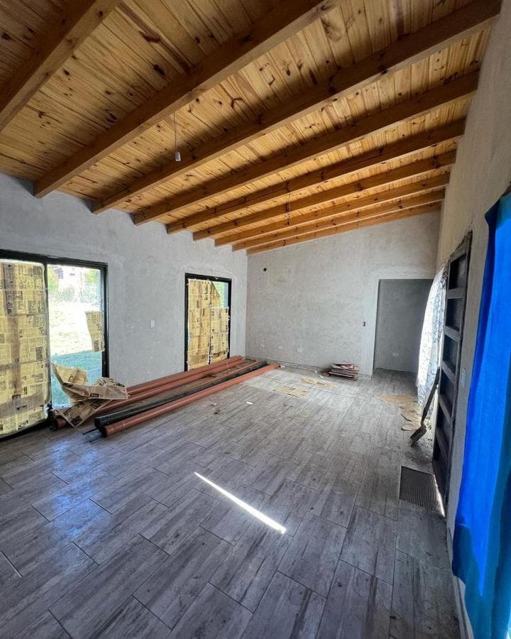 HOUSE FOR SALE! EXCELLENT LOCATION IN SANTA MONICA, SANTA ROSA DE CALAMUCHITA