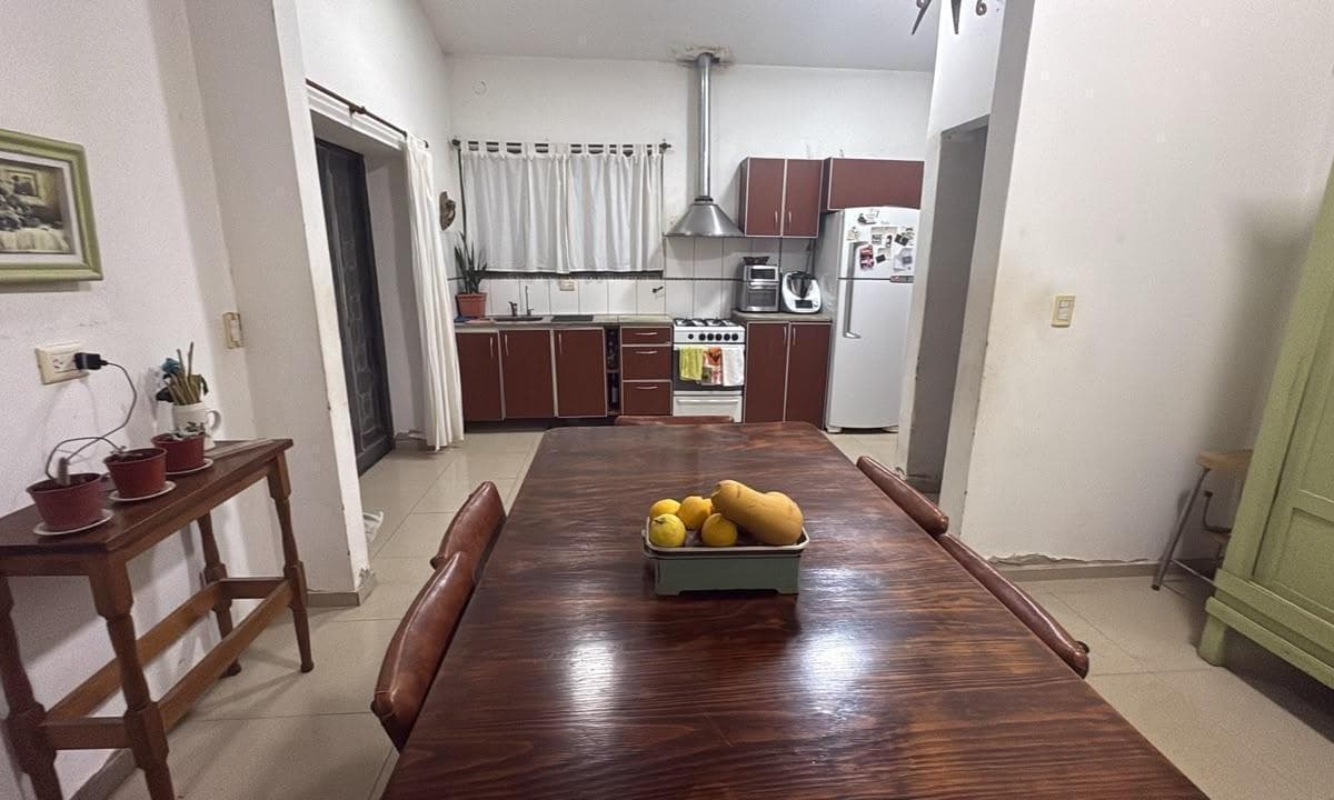 HOUSE, APARTMENT, OR COMMERCIAL SPACE FOR SALE ACROSS FROM THE CHURCH AND PLAZA IN VILLA ALLENDE, CORDOBA