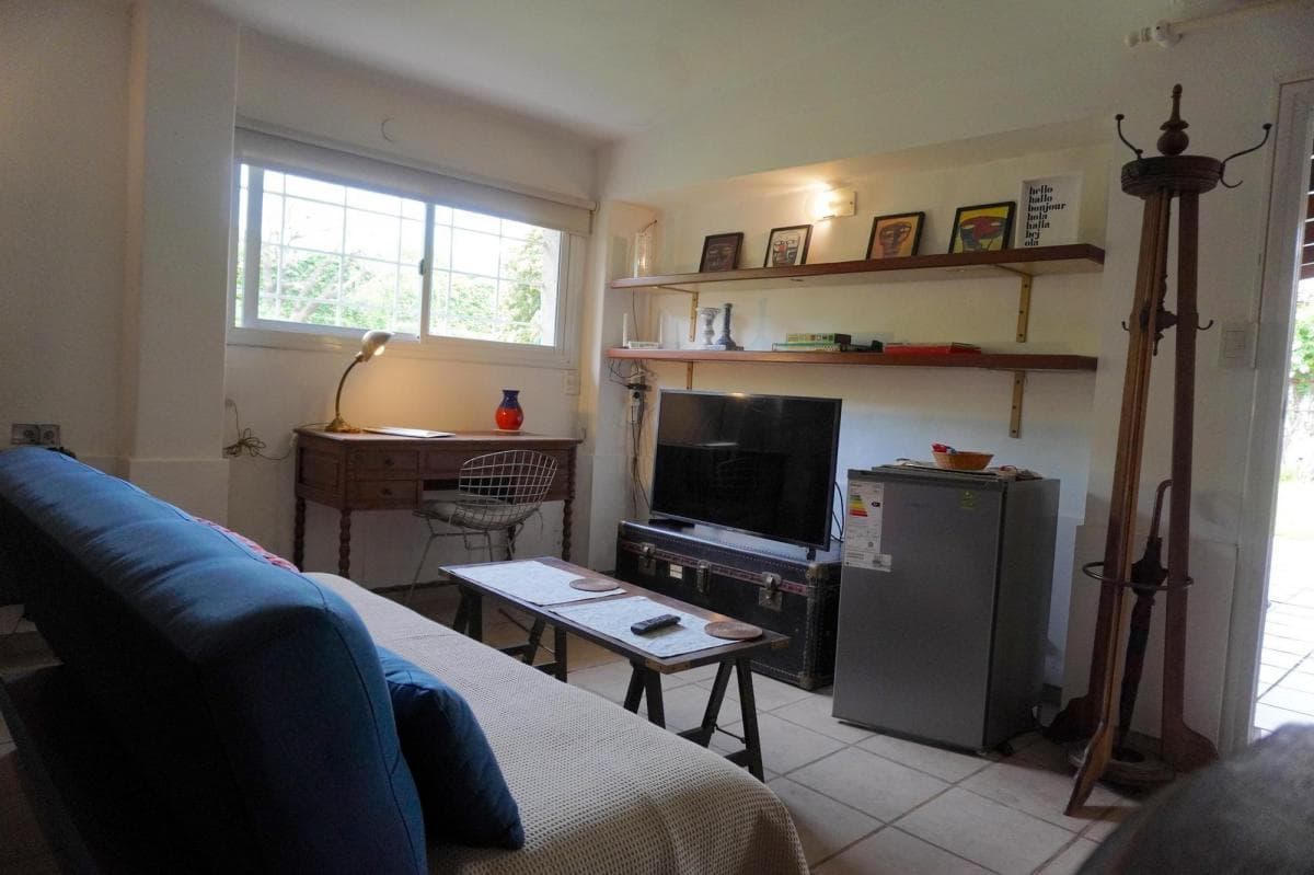 Casa en Venta en Cerro de las Rosas 822 m de Terreno, Pileta, 4 Dormitorios y Excelente Ubicación