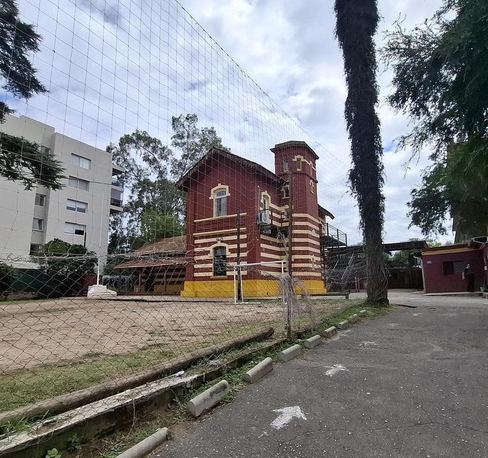 LARGE HOUSE WITH RENTAL INCOME LAND FOR DEVELOPMENT