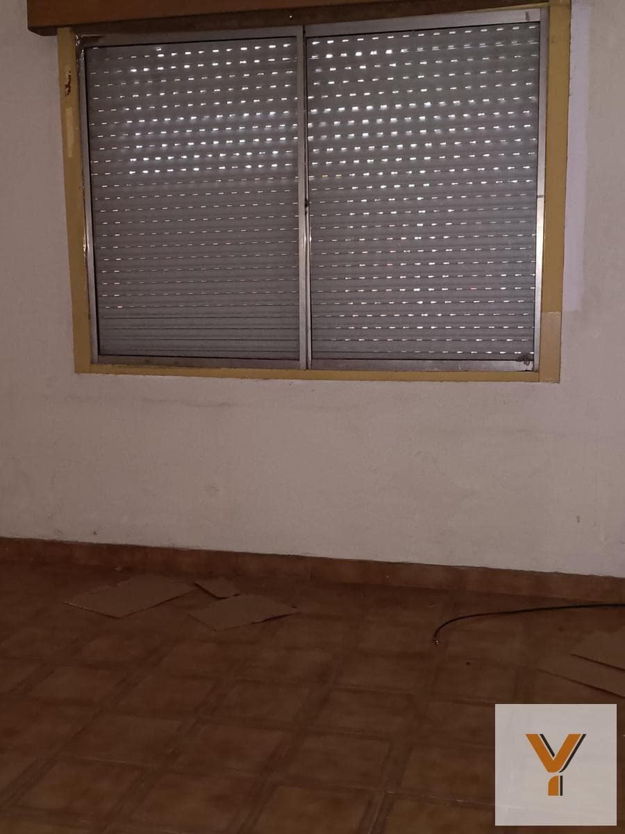 Apartment for Sale - 4 Bedrooms, 2 Bathrooms - 224.87 m - Avellaneda