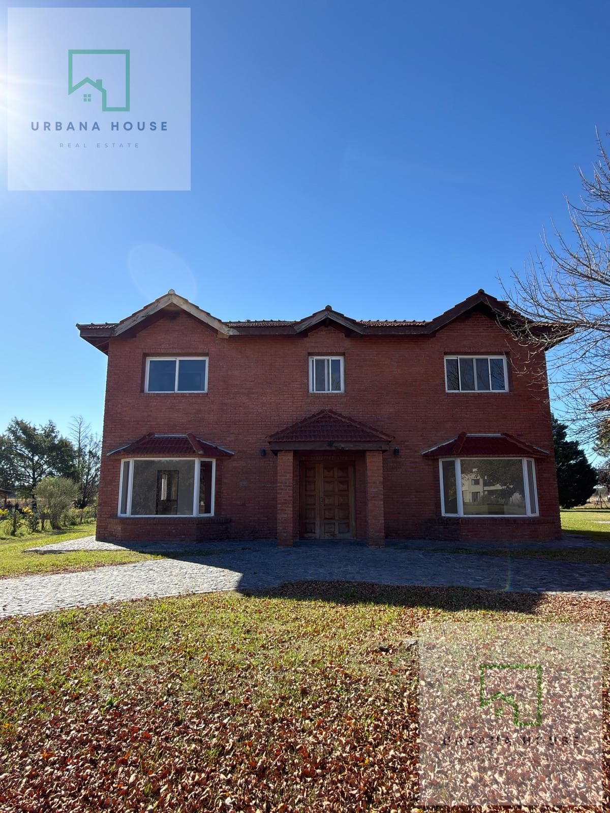 House for Sale in Alcanfores - 40% Financed