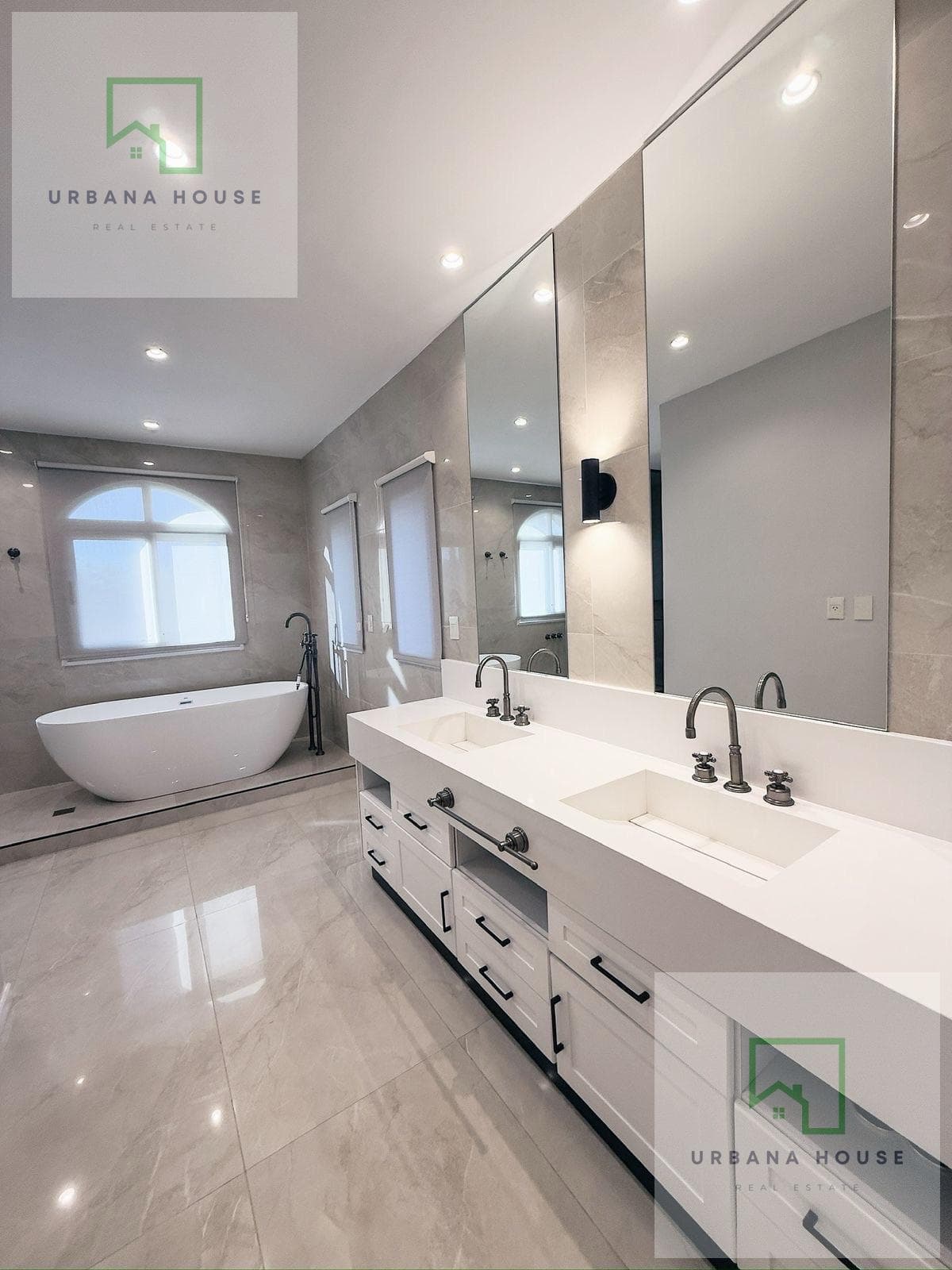 Home - Ayres de Pilar