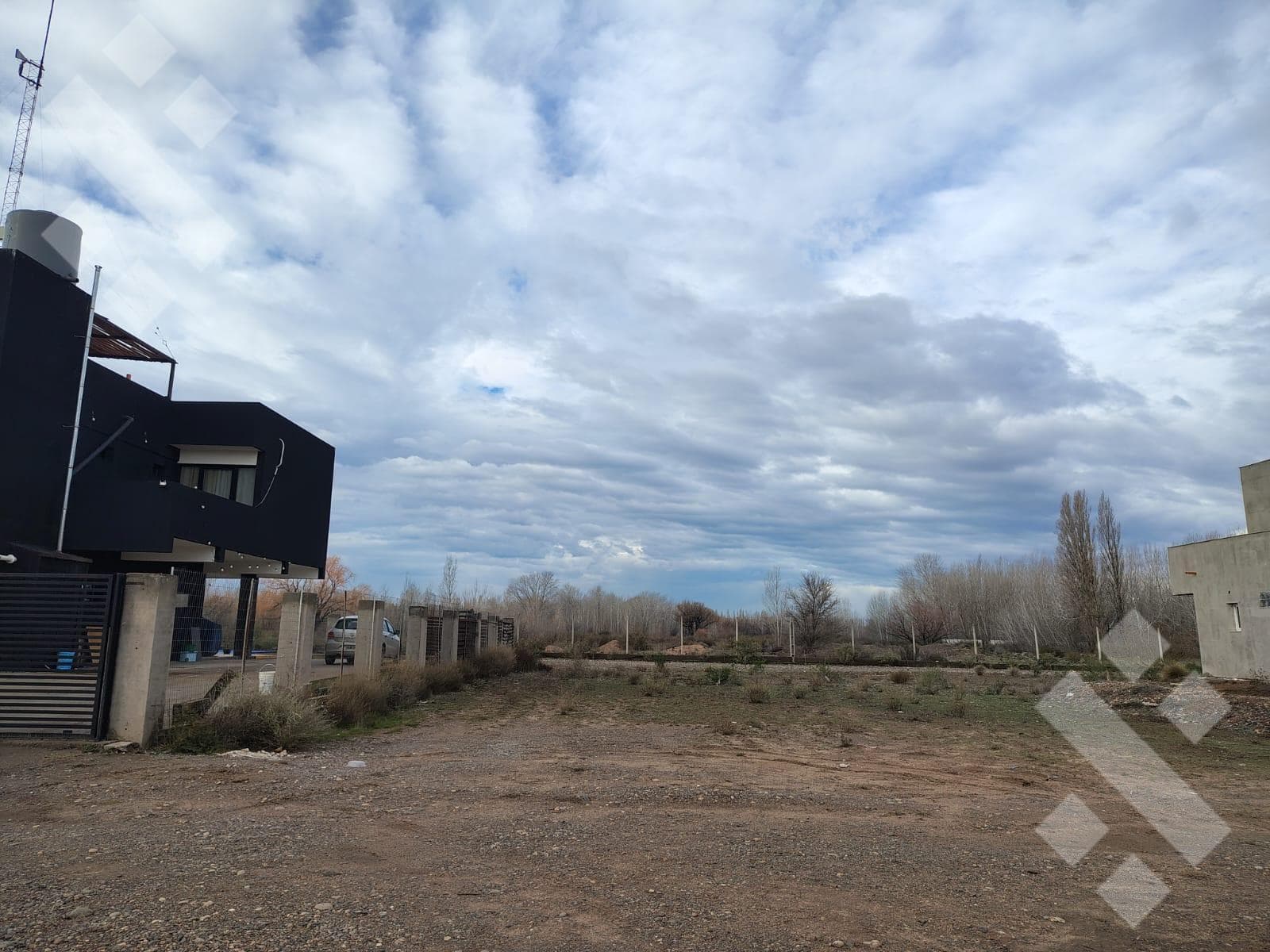 For Sale | 645 m2 Lot | Catalpas Gated Community | Neuquén