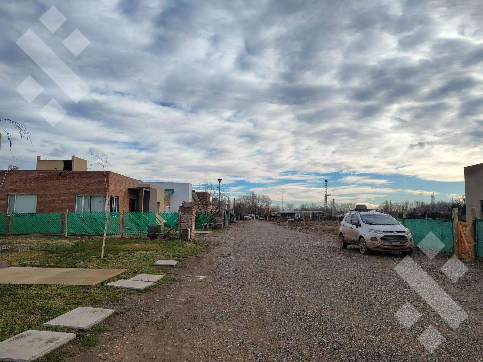 For Sale | 645 m2 Lot | Catalpas Gated Community | Neuquén