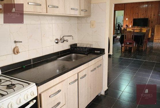HOUSE PLUS THREE APARTMENTS FOR SALE IN VILLA MERCEDES, SAN LUIS—IDEAL FOR INVESTORS