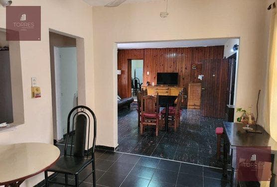 HOUSE PLUS THREE APARTMENTS FOR SALE IN VILLA MERCEDES, SAN LUIS—IDEAL FOR INVESTORS