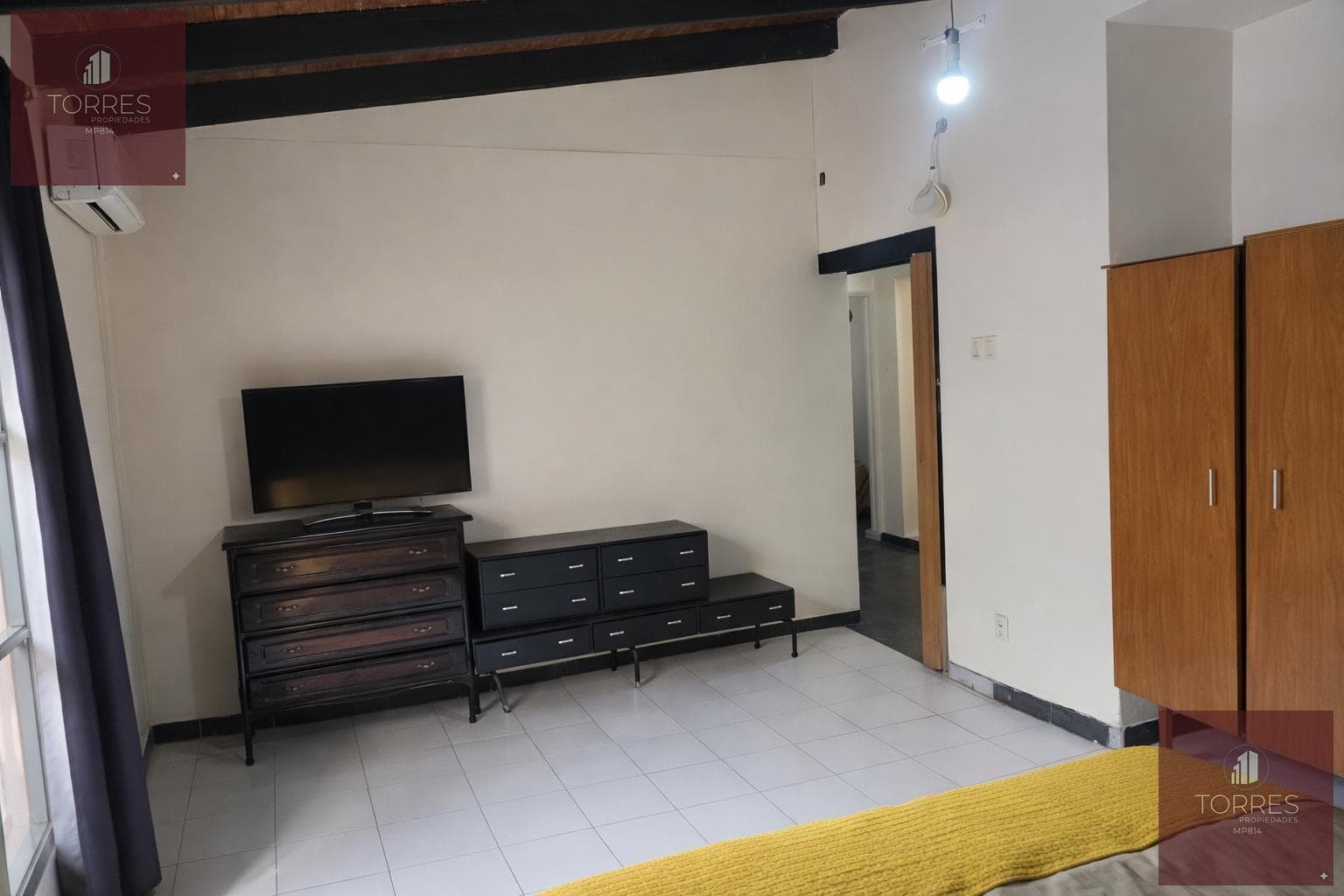 HOUSE PLUS THREE APARTMENTS FOR SALE IN VILLA MERCEDES, SAN LUIS—IDEAL FOR INVESTORS