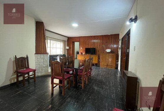 HOUSE PLUS THREE APARTMENTS FOR SALE IN VILLA MERCEDES, SAN LUIS—IDEAL FOR INVESTORS
