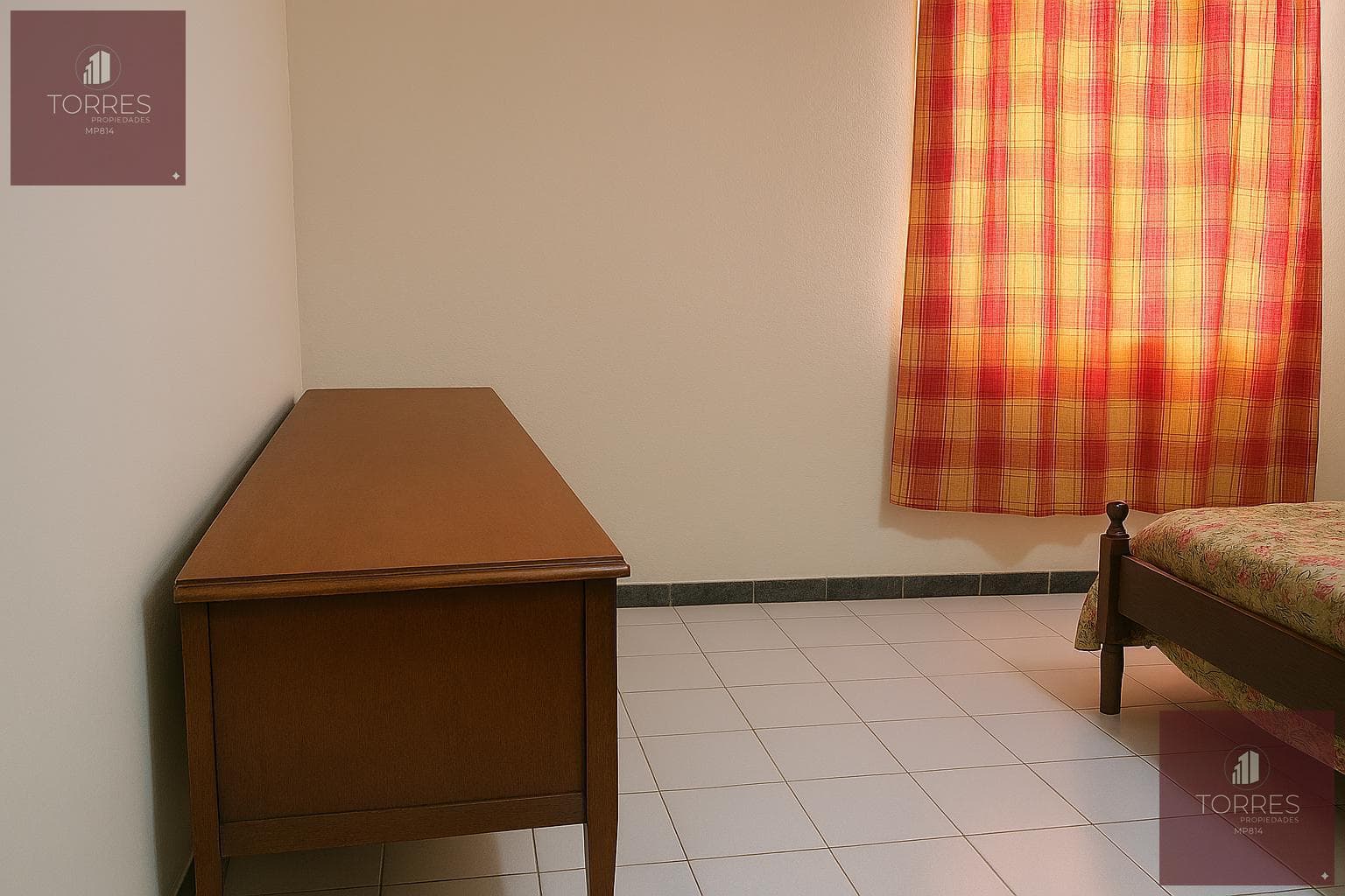 HOUSE PLUS THREE APARTMENTS FOR SALE IN VILLA MERCEDES, SAN LUIS—IDEAL FOR INVESTORS