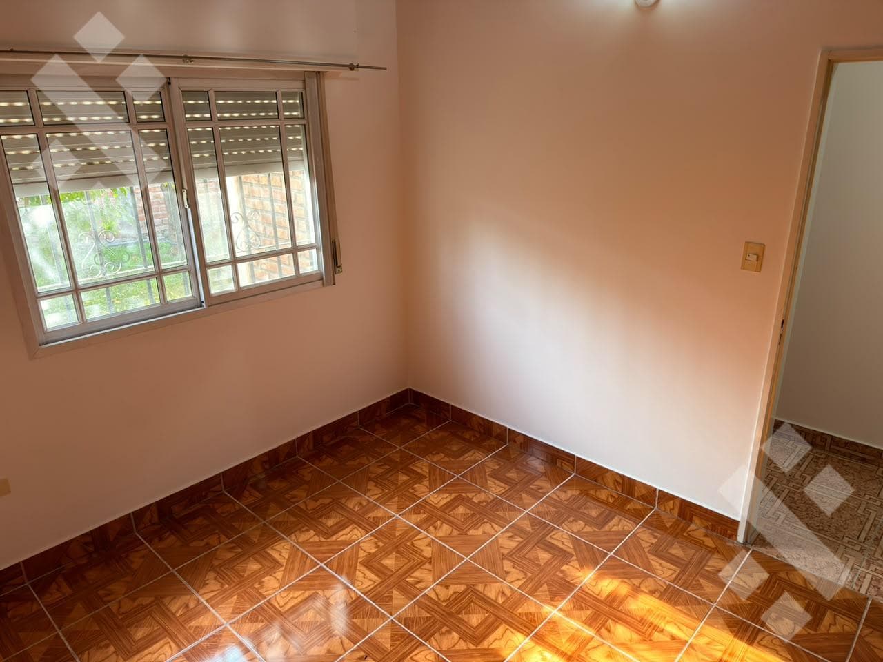 For Sale | 3-Bedroom House | Financing Available | Hunter Neighborhood | Plottier