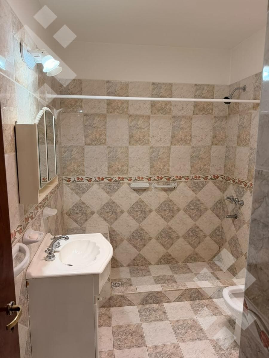 For Sale | 3-Bedroom House | Financing Available | Hunter Neighborhood | Plottier