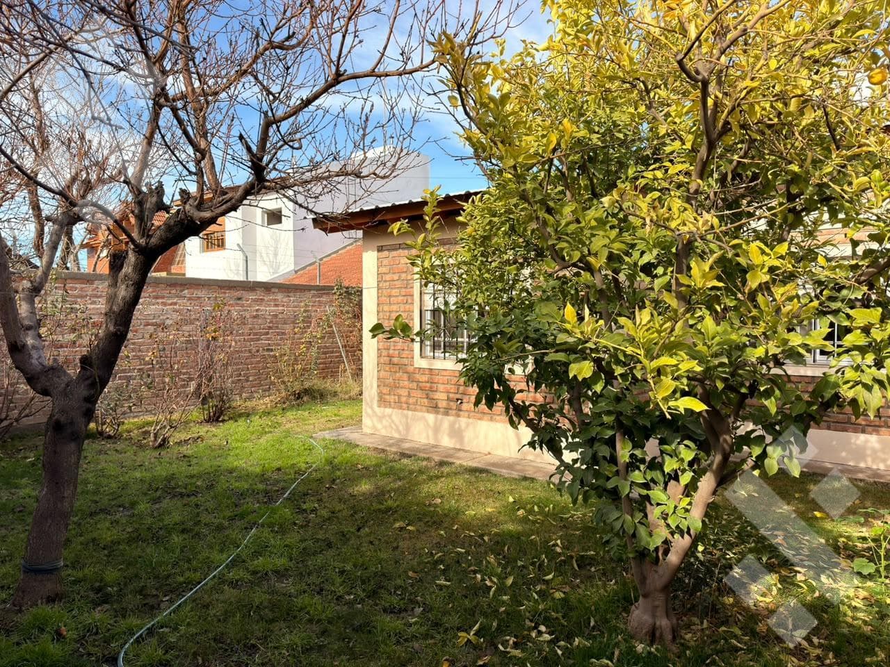 For Sale | 3-Bedroom House | Financing Available | Hunter Neighborhood | Plottier