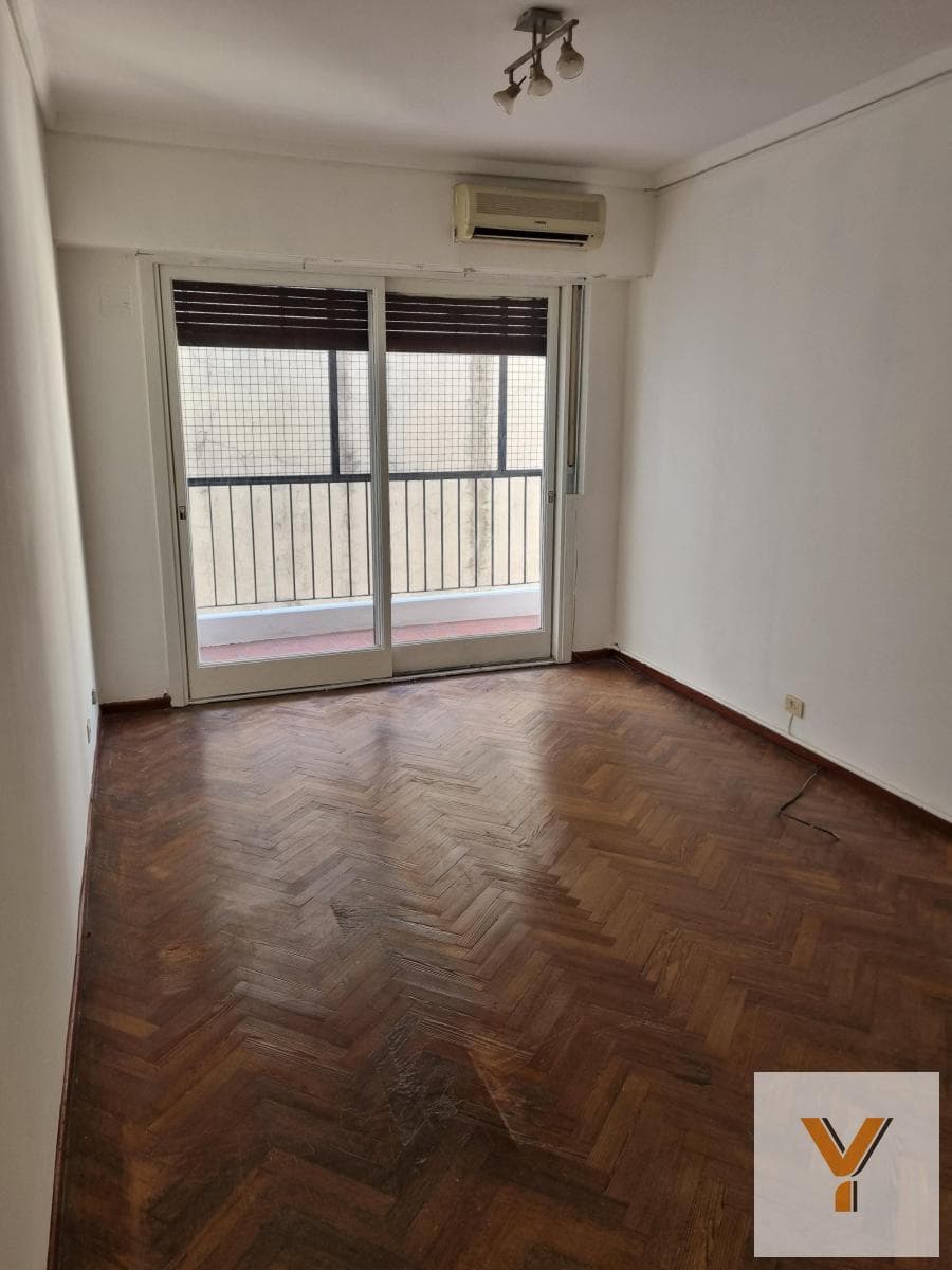 Apartment for Rent - 2 Bedrooms, 1 Bathroom - 65 m² - Recoleta
